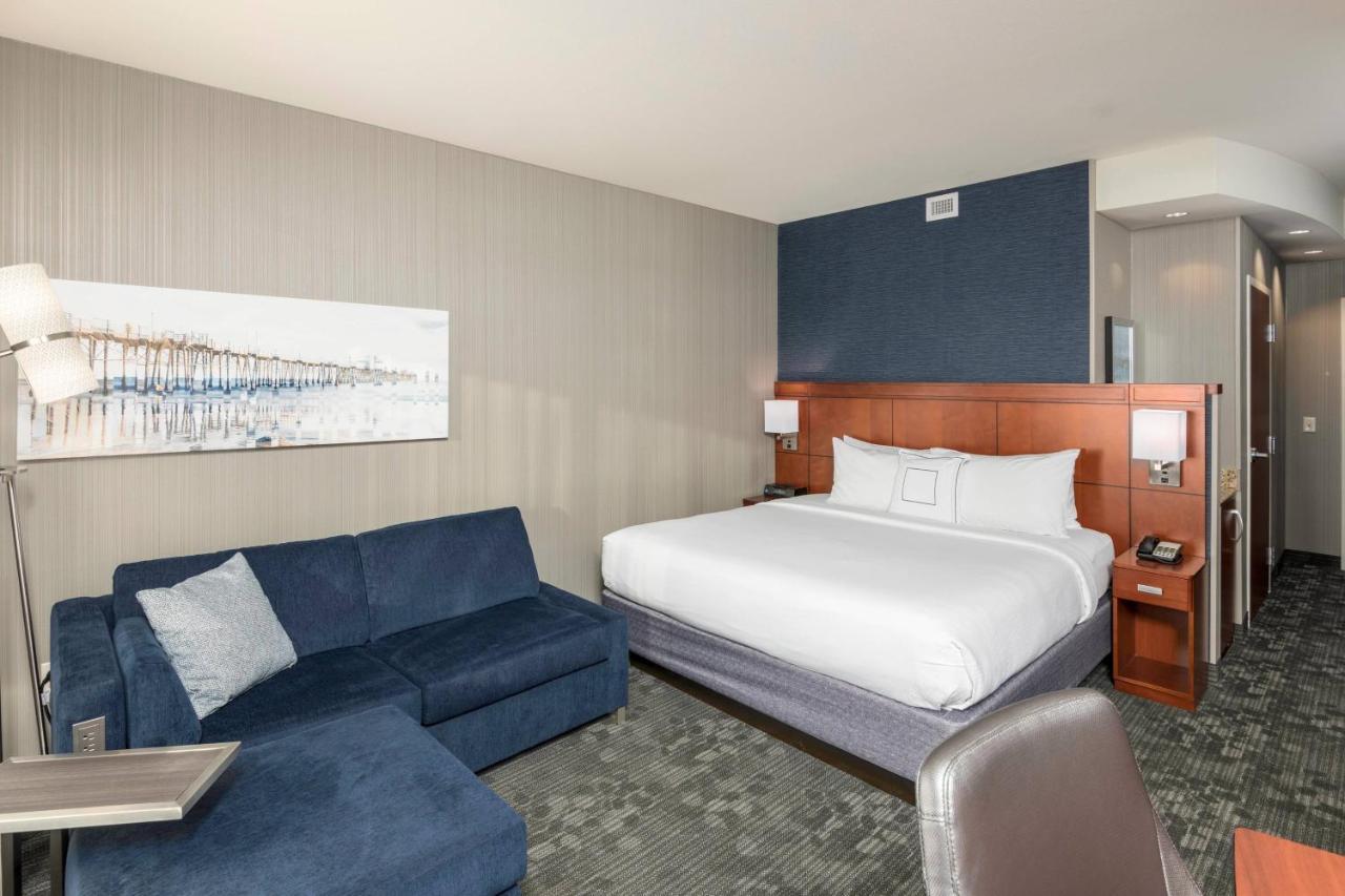 Courtyard By Marriott San Diego Oceanside Kültér fotó