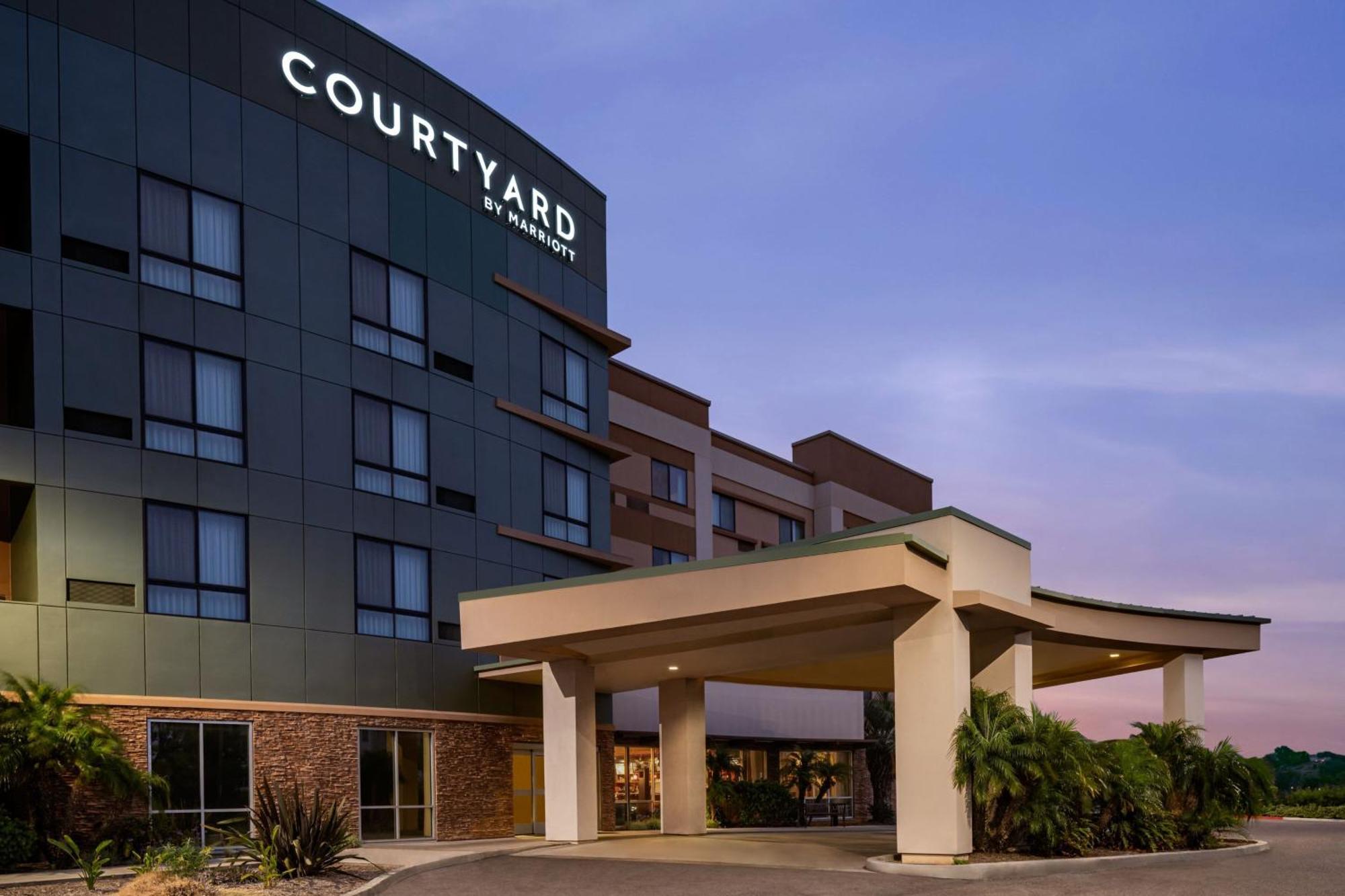 Courtyard By Marriott San Diego Oceanside Kültér fotó
