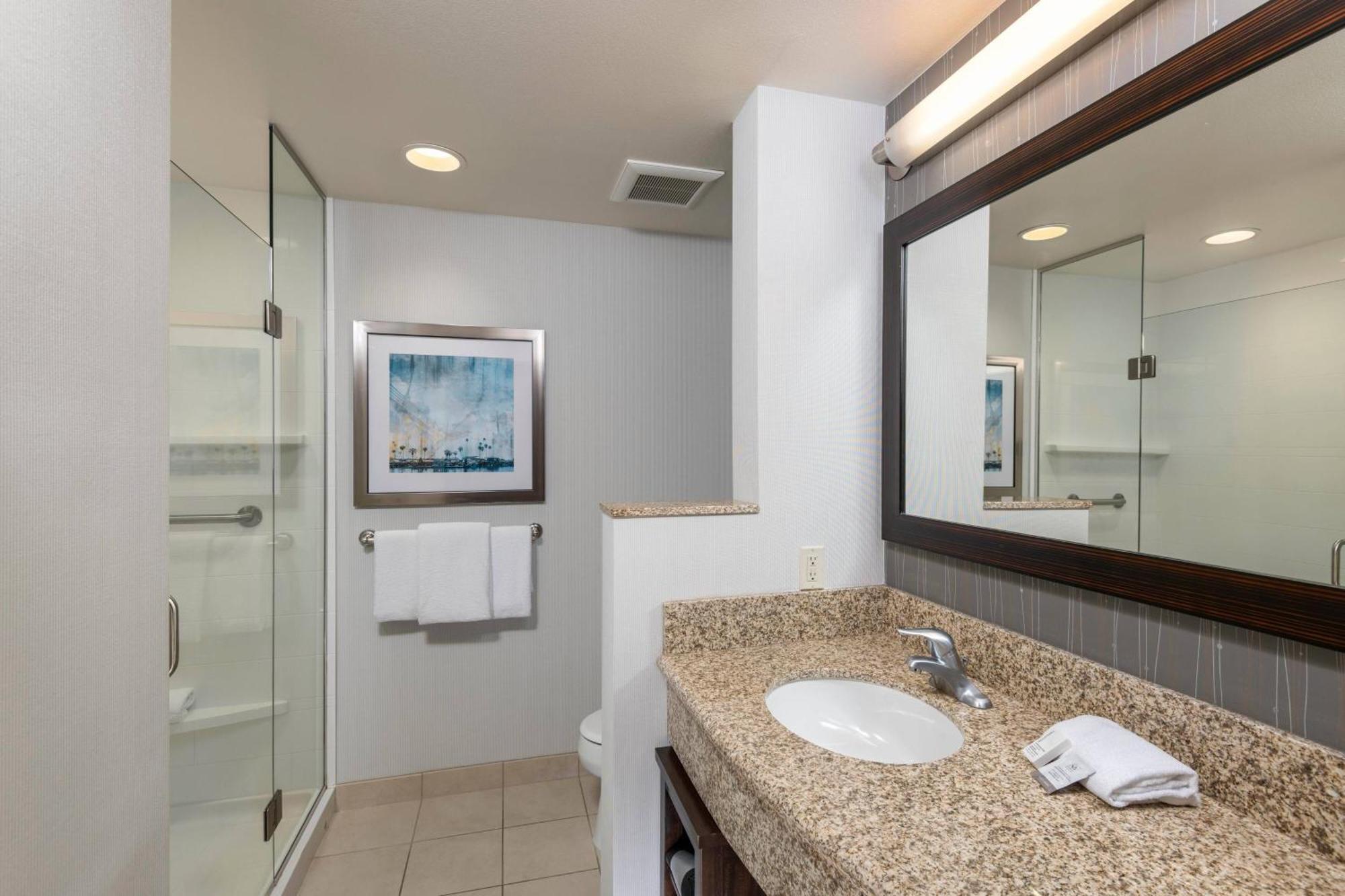 Courtyard By Marriott San Diego Oceanside Kültér fotó