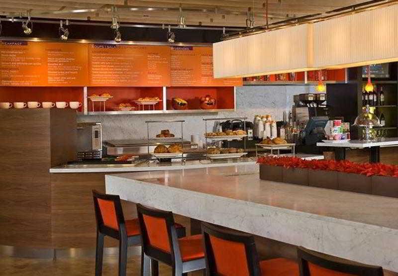 Courtyard By Marriott San Diego Oceanside Étterem fotó