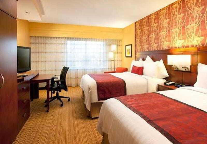 Courtyard By Marriott San Diego Oceanside Kültér fotó